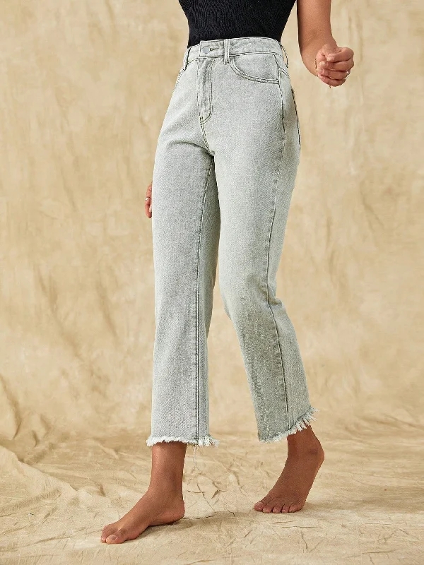 Amy Fashion - Raw Hem Straight Leg Jeans