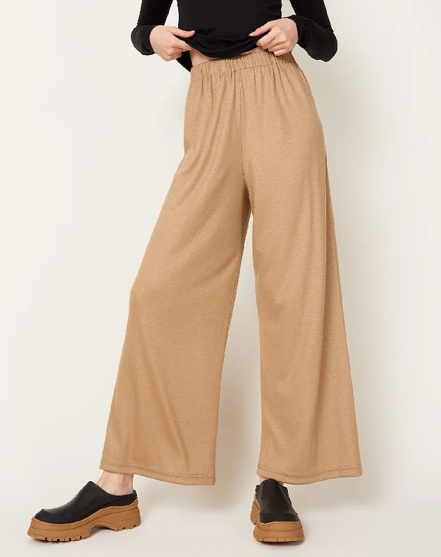 Wool Straight Pants in Camel